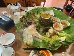 -沐毫傣泐云南菜孔雀宴•手抓饭傣味烧烤(曼听公园店)