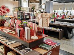 -郑州市新华书店读者俱乐部 零点书吧(西太康路店)