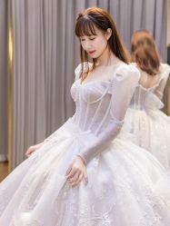 -不晚国际婚纱礼服