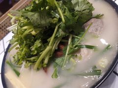 -肥汁米蘭香港米线(长宁来福士店)