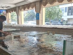 -新丁香海鲜酒店(银海商贸城店)