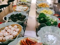 -百品聚旋转火锅(万德庄店)