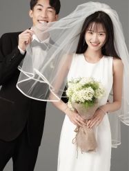 -易摄影婚纱摄影工作室