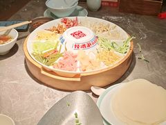 -怪噜范·贵阳小吃大排档旗舰店(世纪金源店)