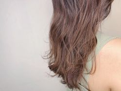 -SIX Hair Consultant