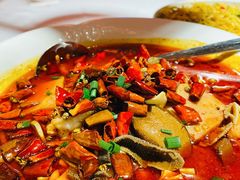 盐帮毛血旺-小河盐帮·私家菜·烤鸭(三元桥·霄云路店)