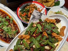 -百味地锅鸡(二店·财校分店)