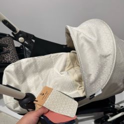 -英氏YeeHoO(港汇恒隆广场店)