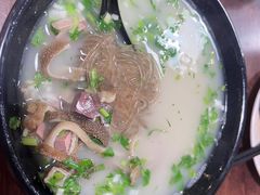 -万红路羊汤烧饼店(将台路店)