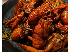 -肥肥虾庄·金牌油焖大虾(汉口城市广场店)