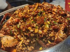 -凤凰路何眼镜香辣蟹(花果园店)