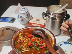-老街鱼嘴巴(步步高新天地店)