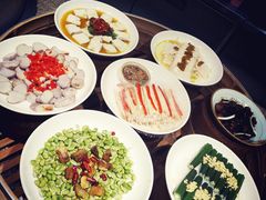 -梁家大院•农家菜(昆山会展中心店)