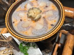 -老牌坊云南鱼豆花火锅(爱建店)