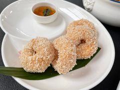 炸虾饼配泰国梅子酱-帕蓝·暹罗料理(大学路店)