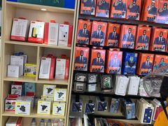 -修卜凡二手严选店·手机维修·回收租赁(川沙地铁站店)