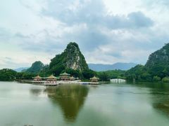 -星湖旅游景区七星岩