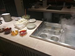 -钱小奴海鲜自助黑金店(杭州滨江龙湖店)