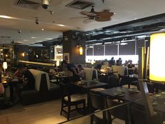 大堂-大头虾越式风味餐厅(光明广场店)