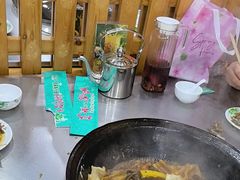 -屯老二农家铁锅炖·行业领军者(梅江店)