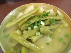 豆汤粑粑菜-百年粉蒸牛肉