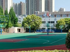 -上海市工商外国语学校