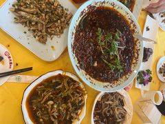 -胖大姐黄辣丁鱼庄(新津店)