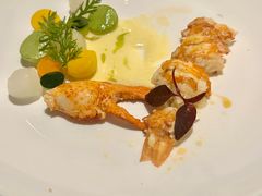 香草黄油汁浸低温波士顿龙虾-沈阳君悦酒店·意坊意大利餐厅