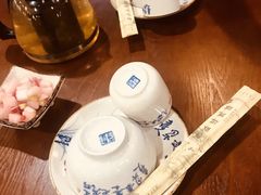 -黄桷树曹家私房菜(江与城店)
