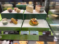 -星巴克(杭州湖滨银泰E区店)