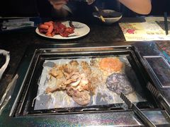 -阪尚皇·原切牛排·烤肉火锅自助(北京路店)