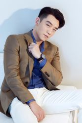 -变画·发型STUDIO