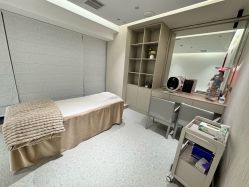 -碧莲盛·脱发养发中心