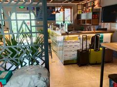 -秋果酒店(北京中日友好医院和平里地铁站店)