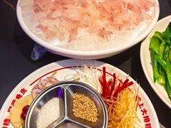 -楼上大排档·顺德菜·粥水·鱼生(苗栗路店)