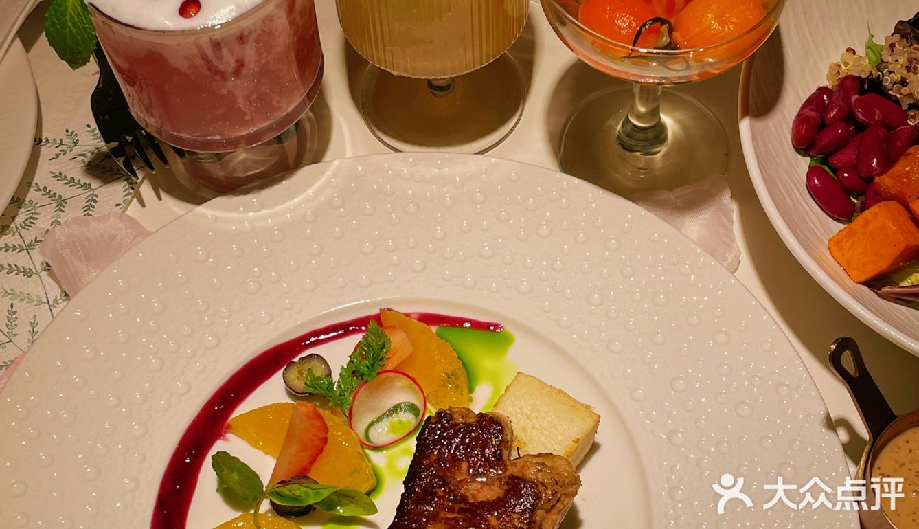 氛围感拉满的西餐厅🍴