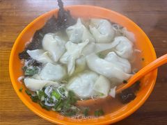荠菜肉馄饨-阿麟馄饨(延长路店)