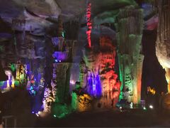 宝泰隆泰山地下大裂谷-泰安地下龙宫景区