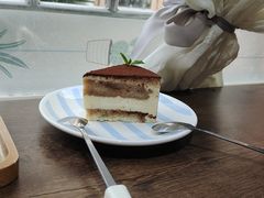 -IYO矮哟猫主题休闲馆·猫咖(南山店)