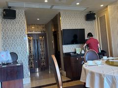 -黄埔华苑酒家(黄埔总店)