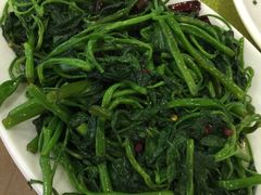 -顺峰渔港中国人的餐厅
