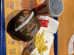 经典安格斯厚牛堡（原味/天椒）-汉堡王(EAC欧美中心店)