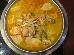 -东口码头·烧鸽子·鱼头泡饼·地方菜(金鹰悦城店)