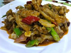 手抓羊肉-华宇清真美食