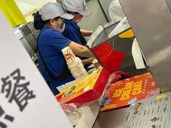 -DQ·蛋糕·冰淇淋(浦江欢乐颂店)