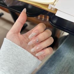 -M·X Nail日式美甲美睫
