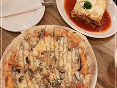 -城市大道红炉披萨烘焙坊