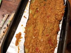 茄子-老东镇啤酒屋海鲜加工·蒸汽海鲜·海鲜烧烤(台东店)