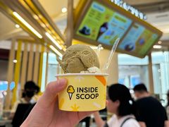 -Inside Scoop Suria KLCC
