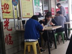 -华威达牛庄(黄埔大道西店)
